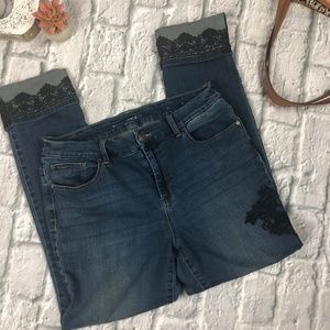 Chico's Platinum Lace Cuff Ankle Jeans - Sz. 0.5